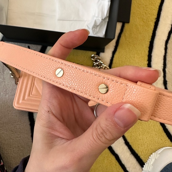 Chanel Boy Bag Small Chevron Caviar Like New - Picture 5 of 16